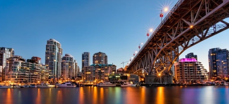 People are moving from Calgary to Vancouver because of the amazing view