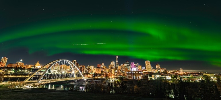Aurora Borealis seen above the city of Edmonton to depict the beauty of Edmonton in the Vancouver vs. Edmonton debate