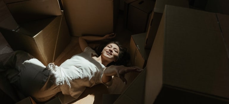 Person who is happy because they are moving from Saskatchewan to Ontario